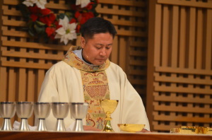 Fr. Bai Communion